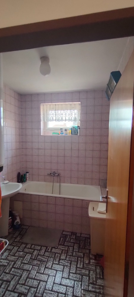 Prodej dvougeneračního RD Kovářov, okr. Písek - 19