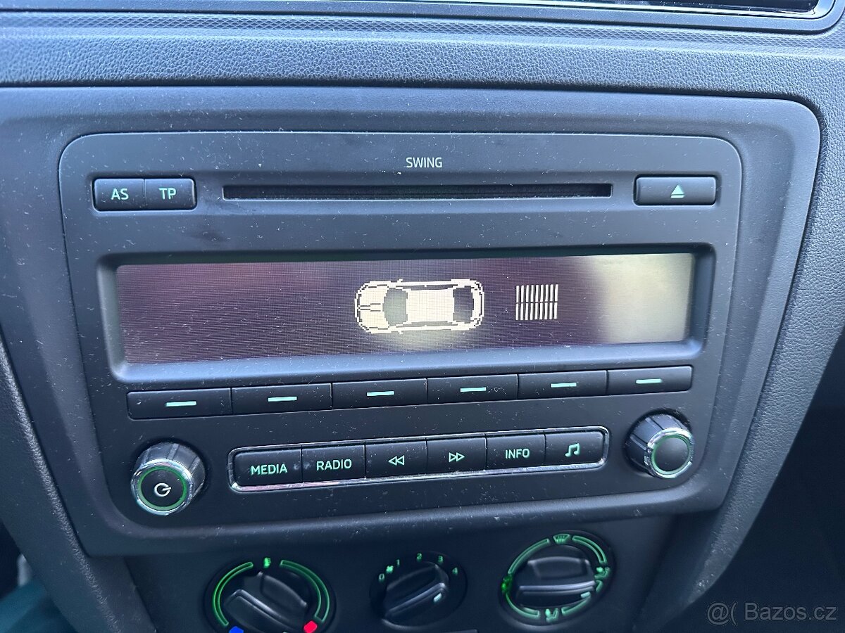 Škoda rapid 1.2 TSI-63KW-ZIMNI GUMY - 19