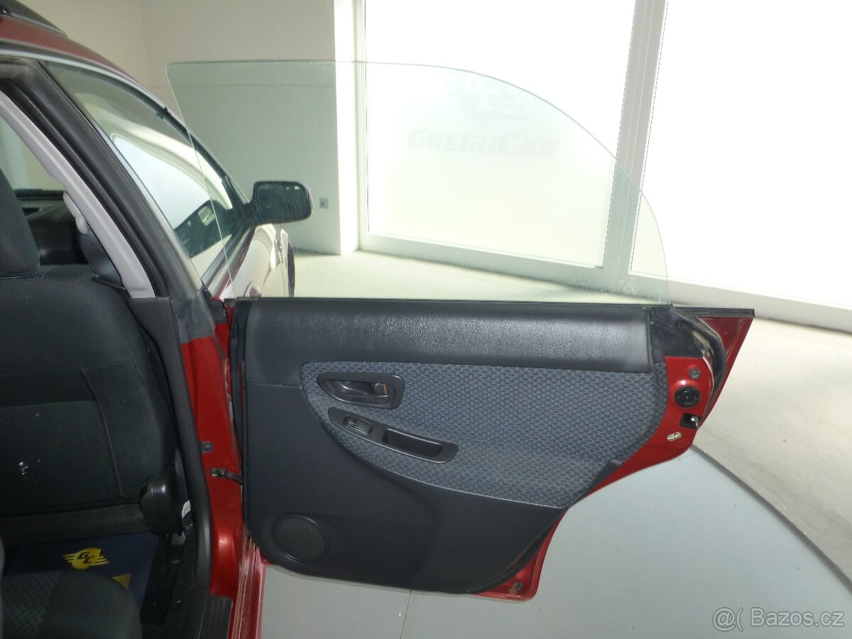 Subaru Impreza 1,6i 4X4 VYHŘ.SEDADLA 73TKM - 19