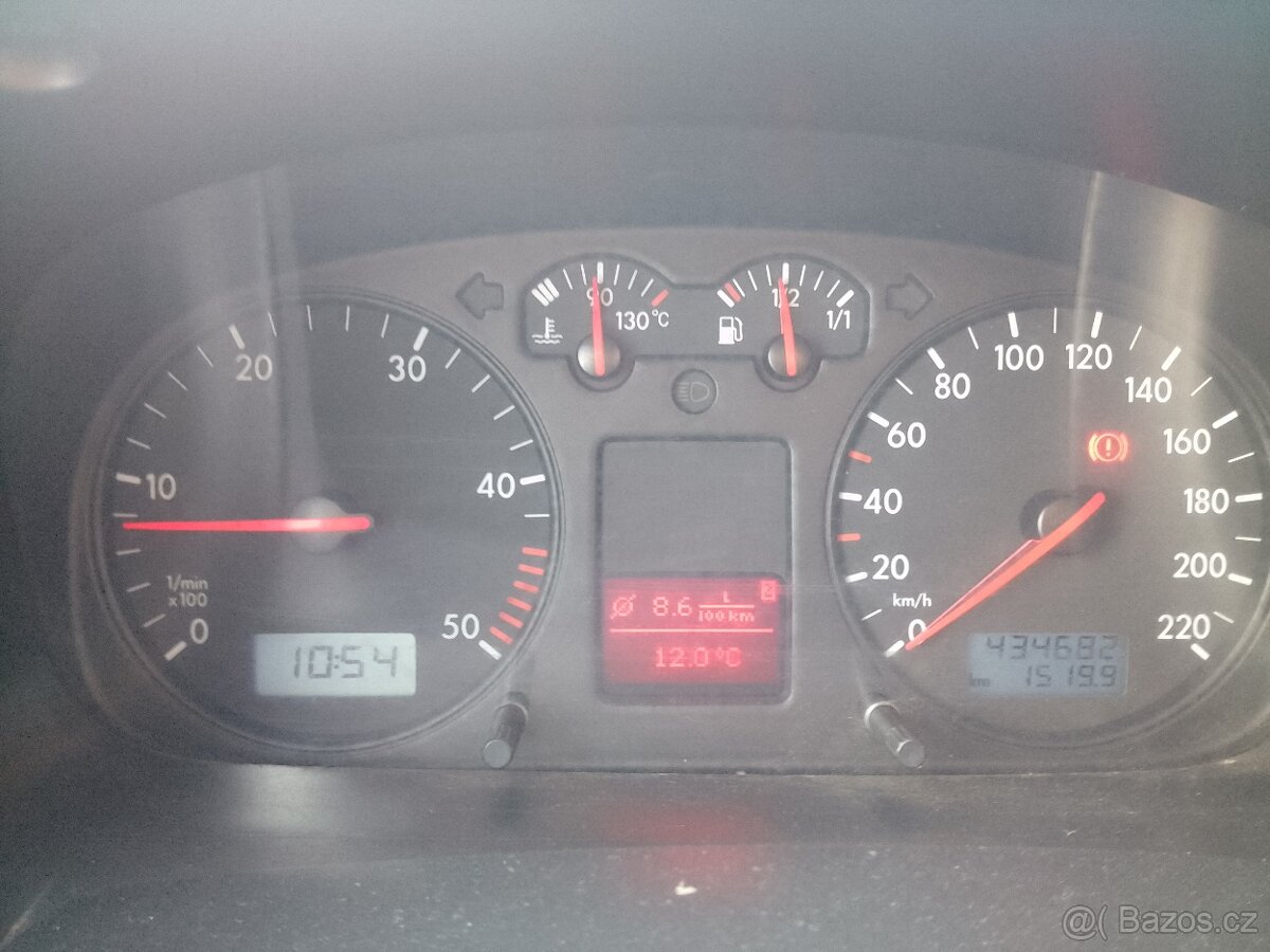 VW T4 Multivan Syncro 75kw 2.5L TDI - 19