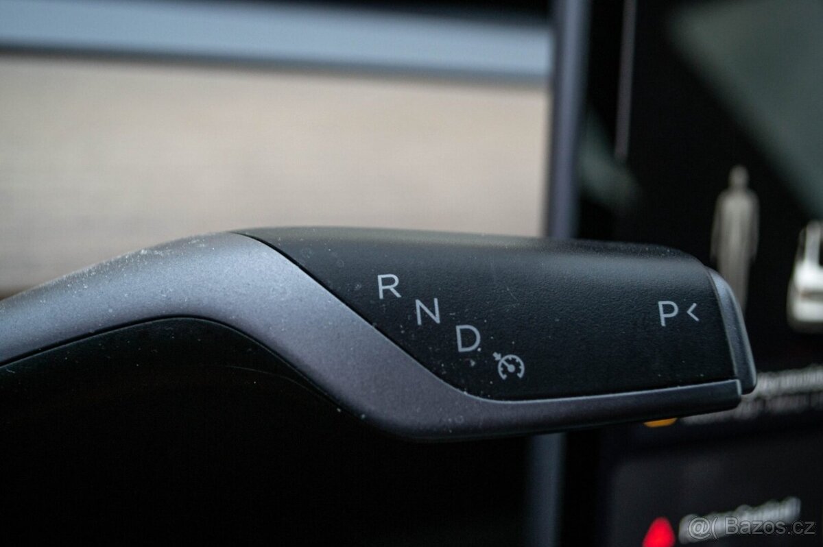 Tesla Model 3 Performance 82kWh AWD - 19