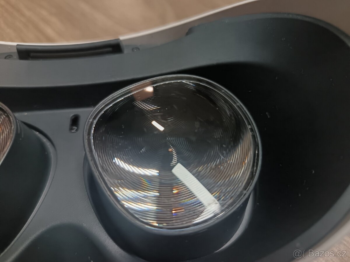 Meta quest 2 128gb Plně funkční + příslušenství. - 19
