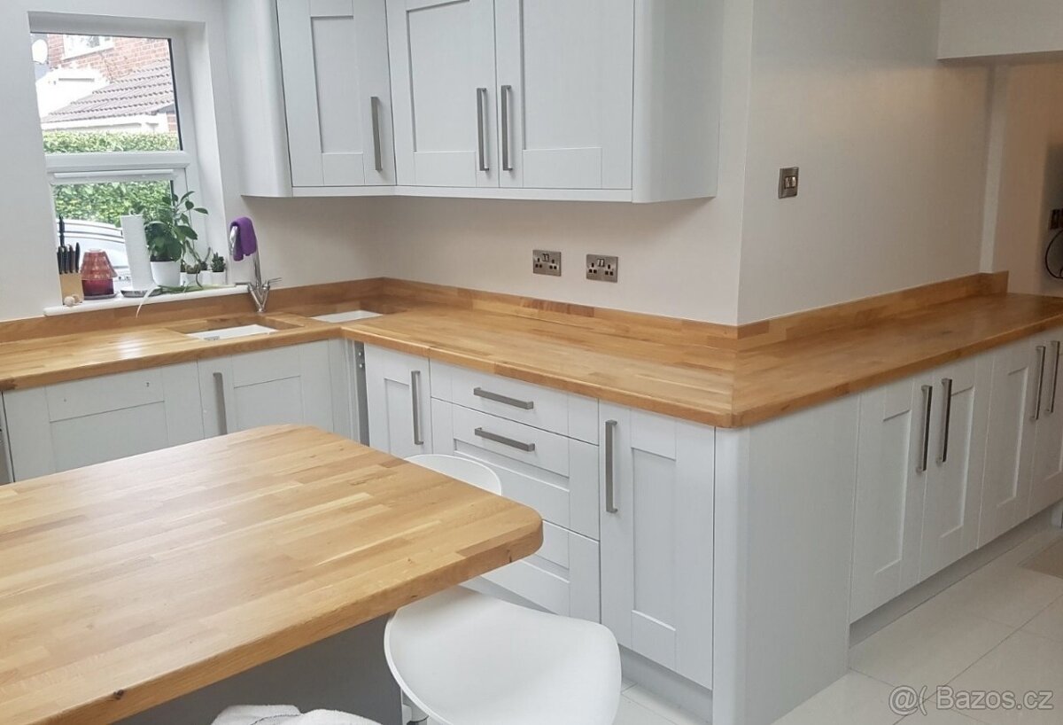 Dubová spárovka 40 x 650 x 3000 mm - 5300,- Kč/ ks - 19