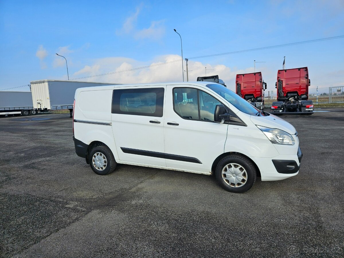 Ford Transit Custom 2,0 TDCi 96 kW 6 míst - 19