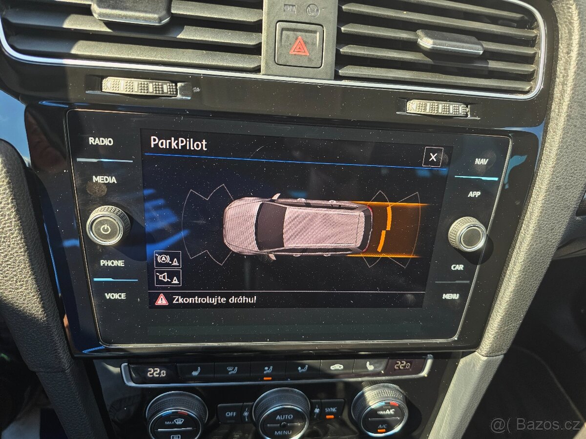 Golf 2,0TDi 110KW DSG Highline 2020 DIG.KLIMA, NAVI, ALU - 19