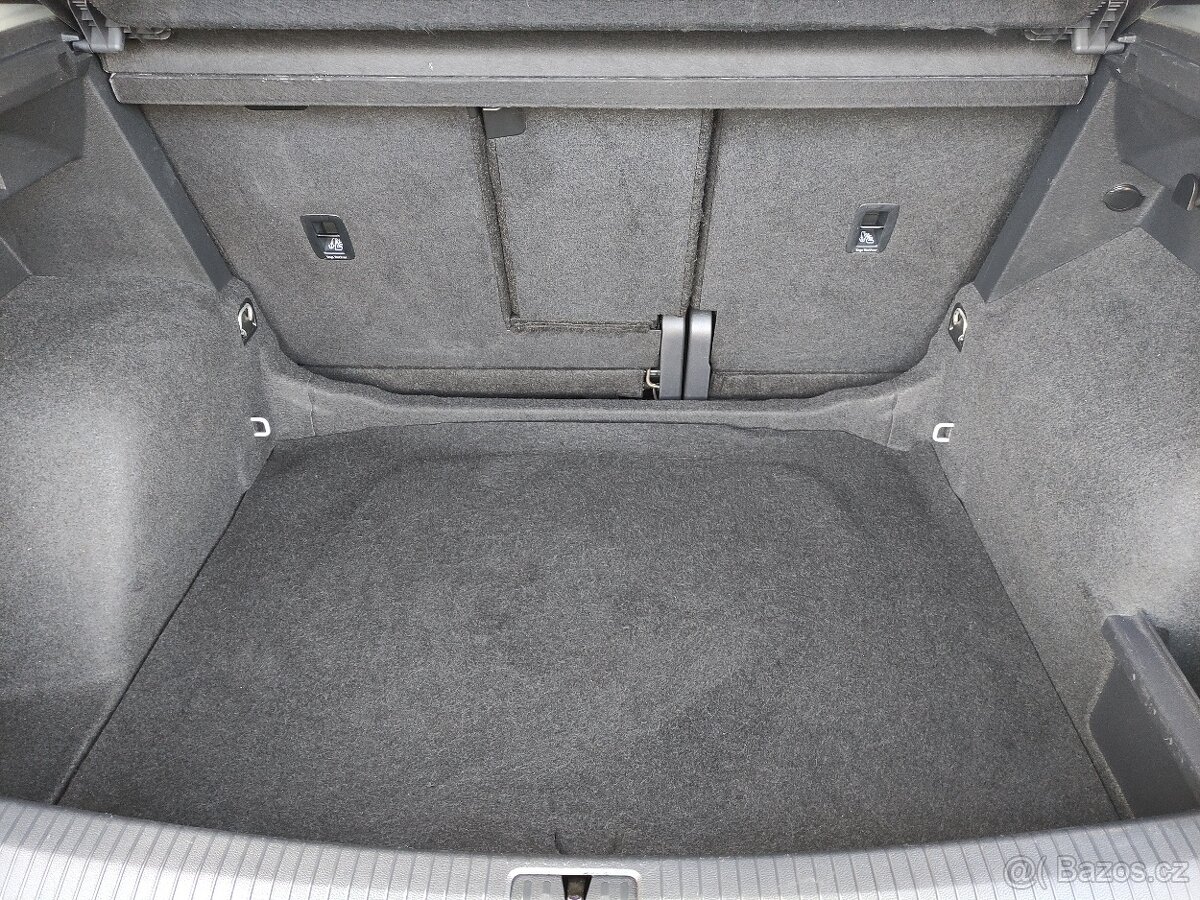 VW Tiguan 4Motion DSG R-Line VIRTUAL IQ LIGHT KAMERA TAŽNÉ - 19