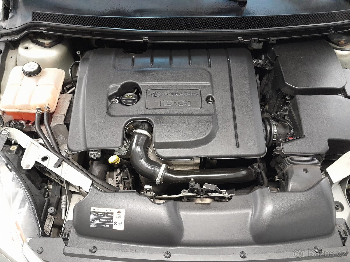 Ford Focus Combi 1.6TDCi 80kW rok 2008 naj.389tis. NOVÁ STK - 19