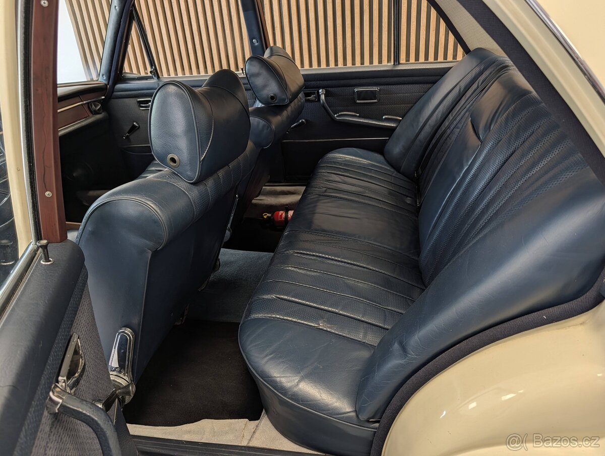 Mercedes-Benz 250S W108 - 19