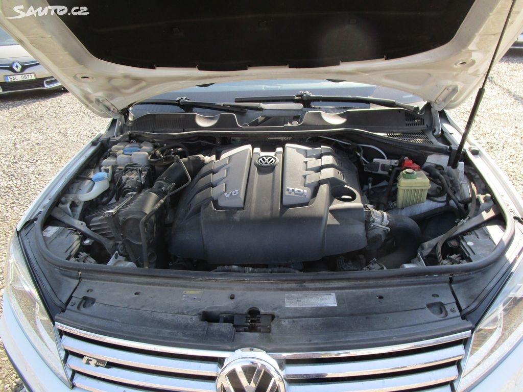 Volkswagen Touareg, 3,0TDI-V6 -193 KW -KOUPEN V ČR - 19