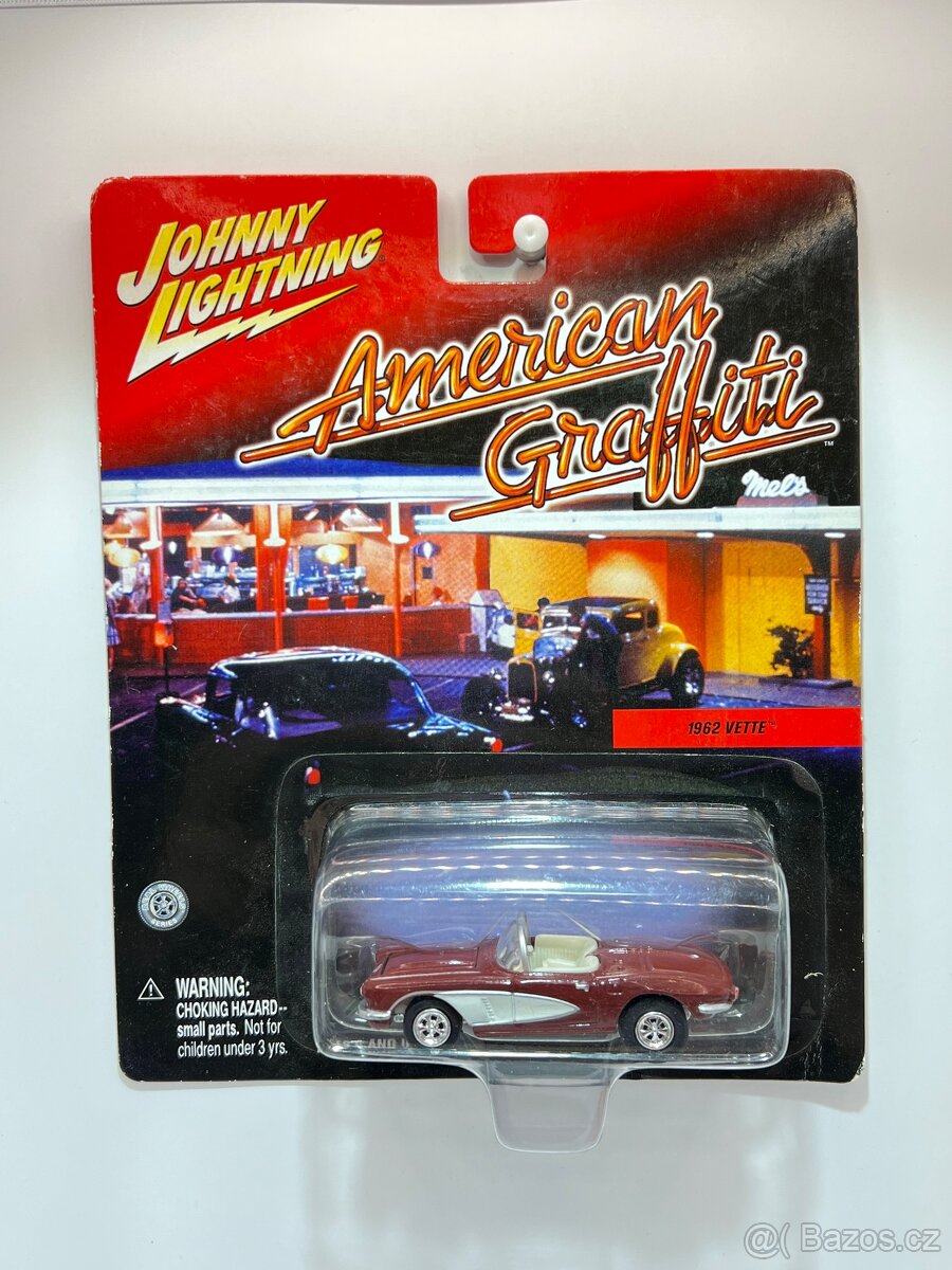 Modely 1:64 Johnny Lightning - 19