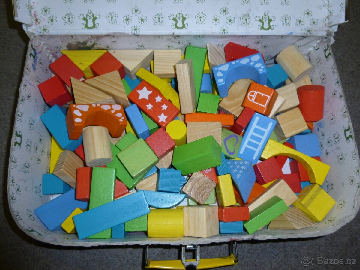 Nosička šátek na miminko, knížka o výchově, pexeso, kostky - 19