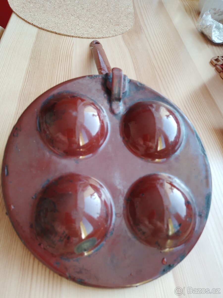 vintage doza,vintage velká krabice na dort,vintage cedník,vi - 19