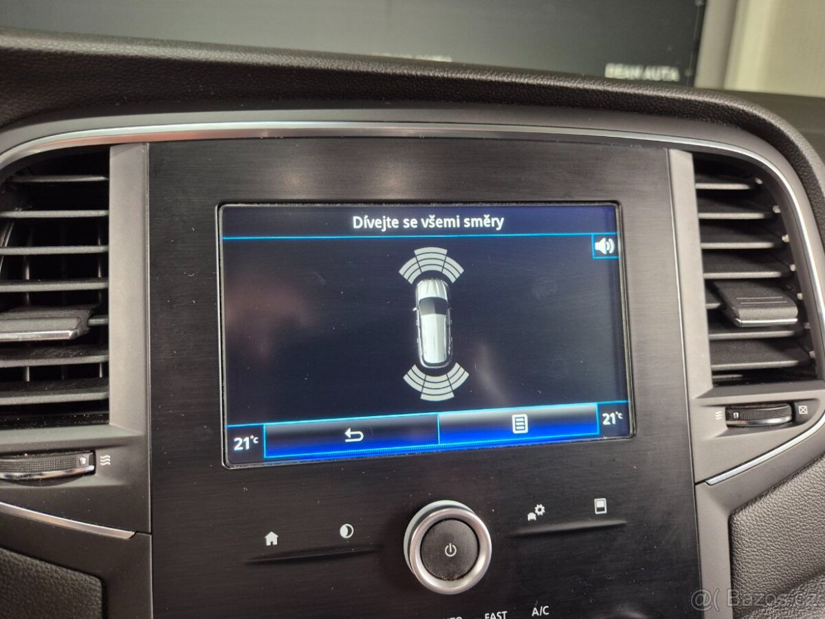 Renault Megane 1.5 DCI 81kw Manuál r.2017 - 19