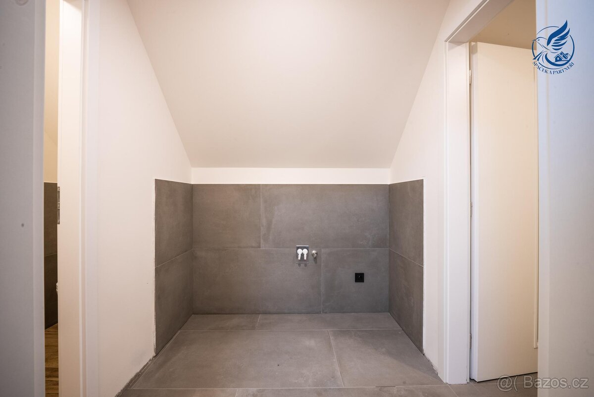 Prodej RD Řepníky se stodolou - 19