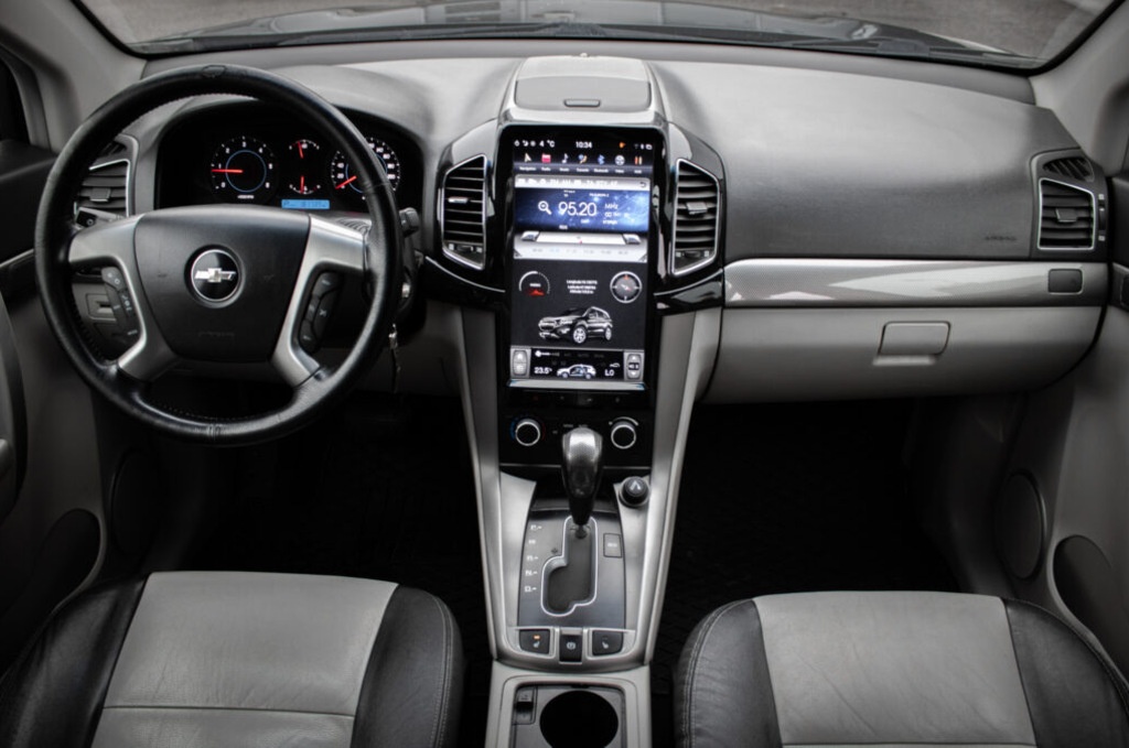 Chevrolet Captiva - 19