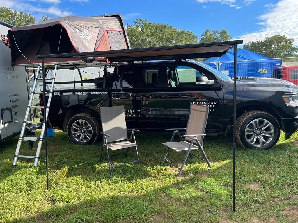 Dodge RAM Sport 5.7 HEMI - 19