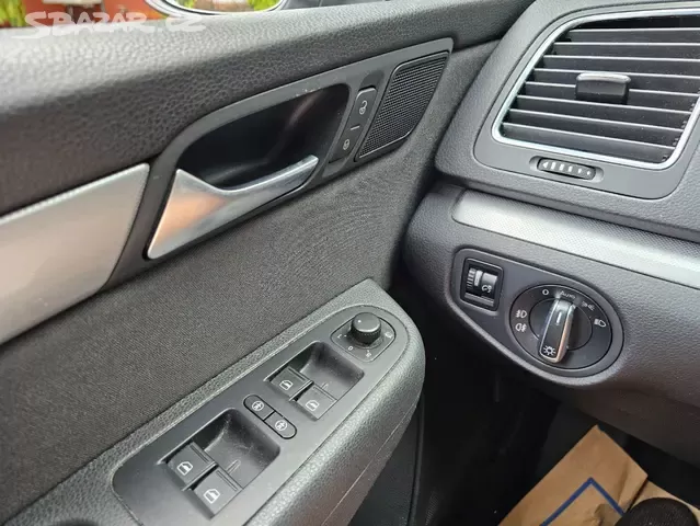 VW Sharan 2.0 TDI 103kW,4x4,Xenon,Navi,Serviska. - 19