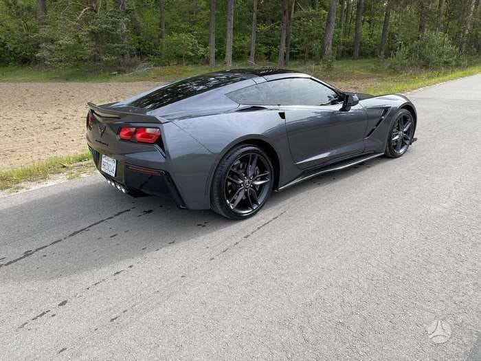 Chevrolet Corvette C7 Targa strecha luxusni stav - 19
