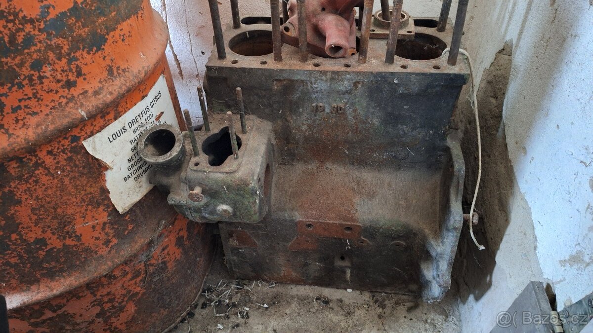 Zetor 3011,má platné doklady TP SPZ - 19