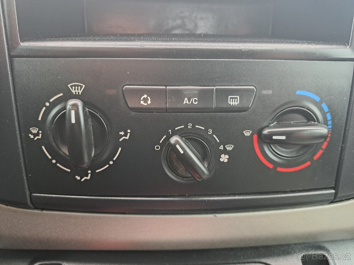 citroen berlingo multispace 1,6hdi 2009 - 19