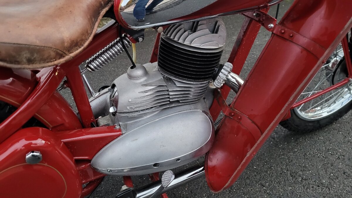 Jawa 250 Pérák, rok 1948, Janeček - 19