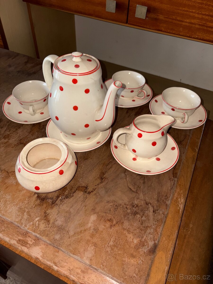 Porcelán, sklo - 19