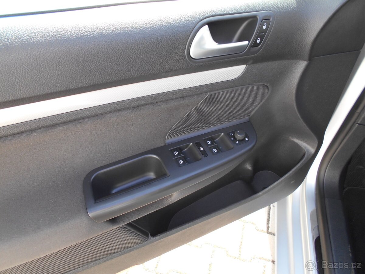 VW GOLF 6 1.2 TSI 77KW R.2013 MATCH SERVISNÍ KNÍŽKA - 19