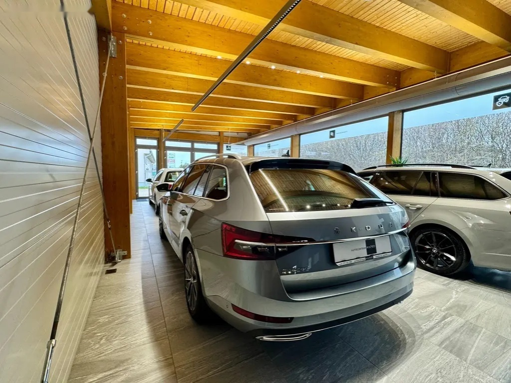 Škoda Superb, 2.0 TDi 140 Kw DSG 4x4 L&K - 19