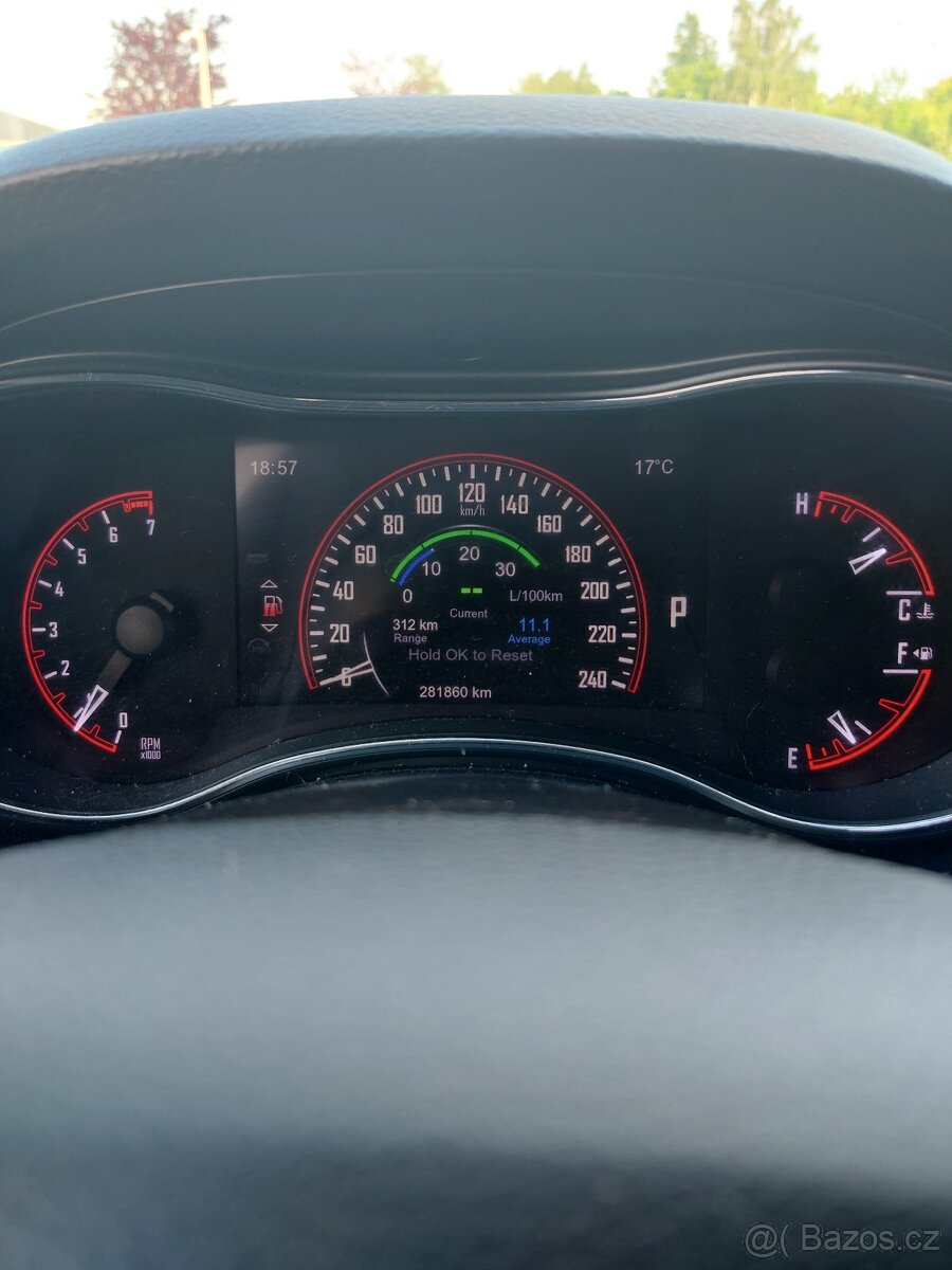 Dodge Durango facelift 4x4 7mist - 19