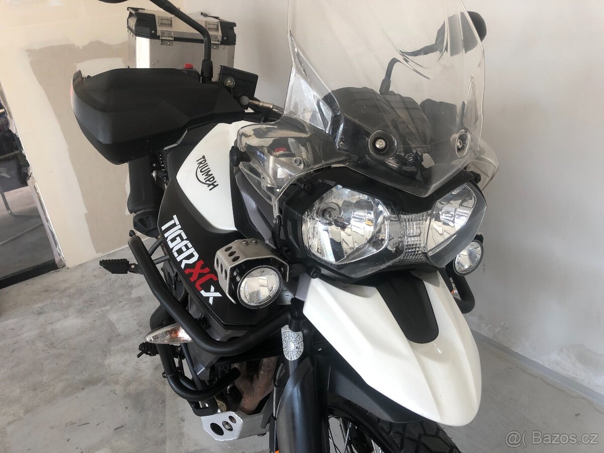 Triumph Tiger 800XCX - 19