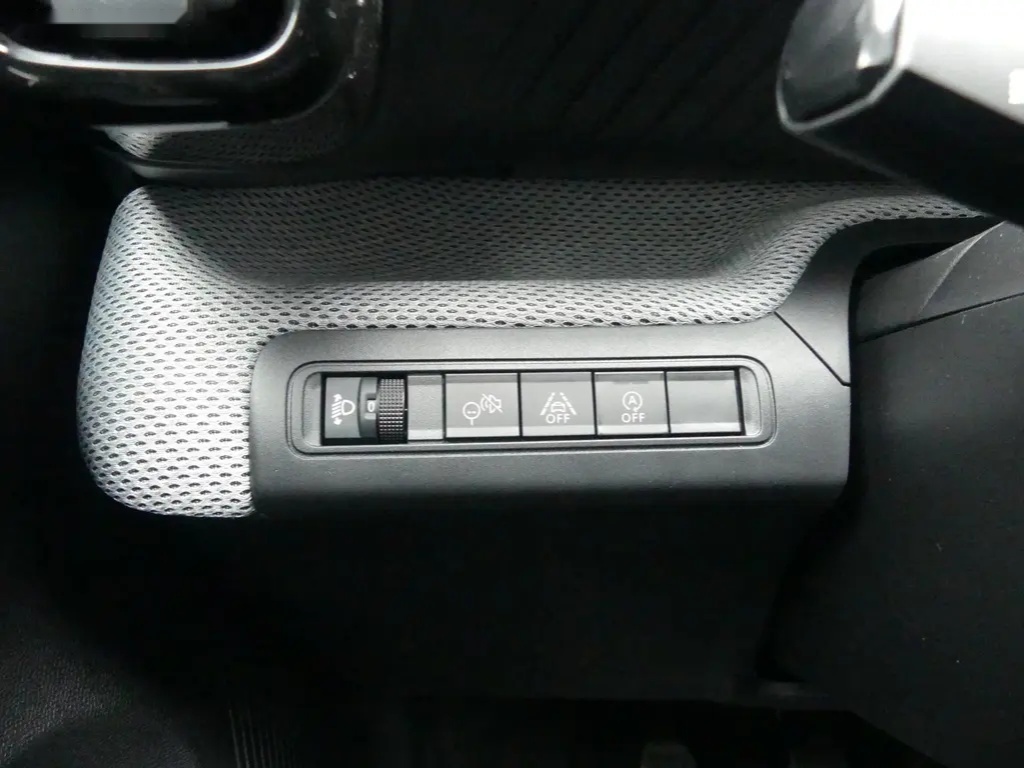 Citroën C3, PLUS TURBO 100 S&S MAN6 2 - 19