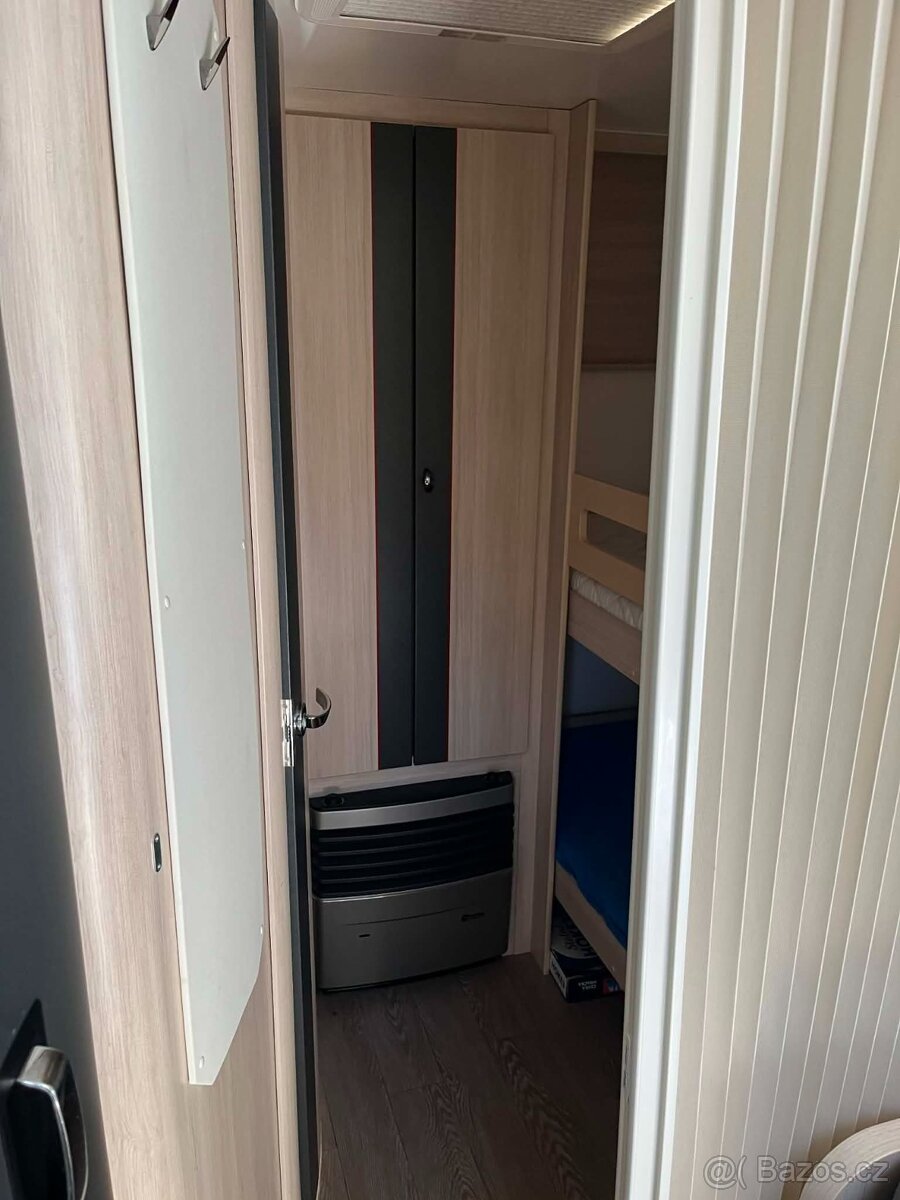 karavan HOBBY 545 KMF DE LUXE - 19
