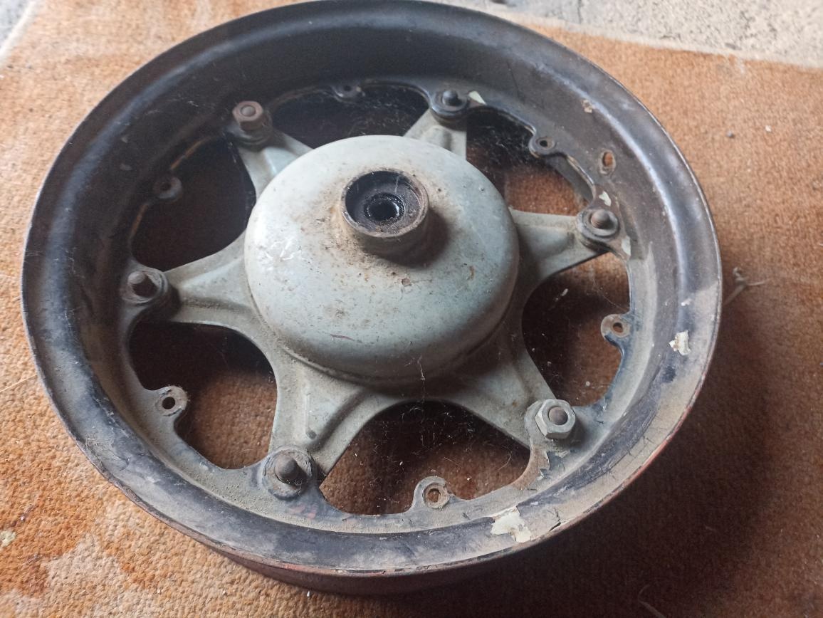 Díly skutr Čz - i Rikša ČZ - 19