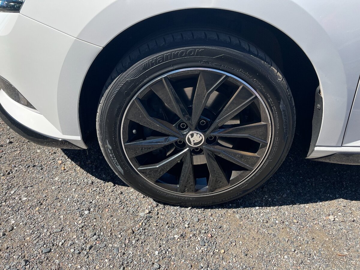 ŠKODA FABIA MONTE CARLO 10/2017 81KW SERVISKA - 19