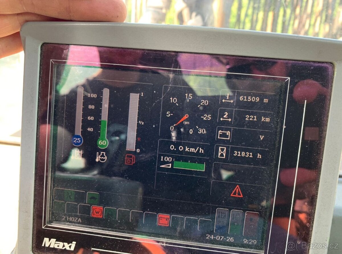 Vyvážečka VALMET 840.3. - 19