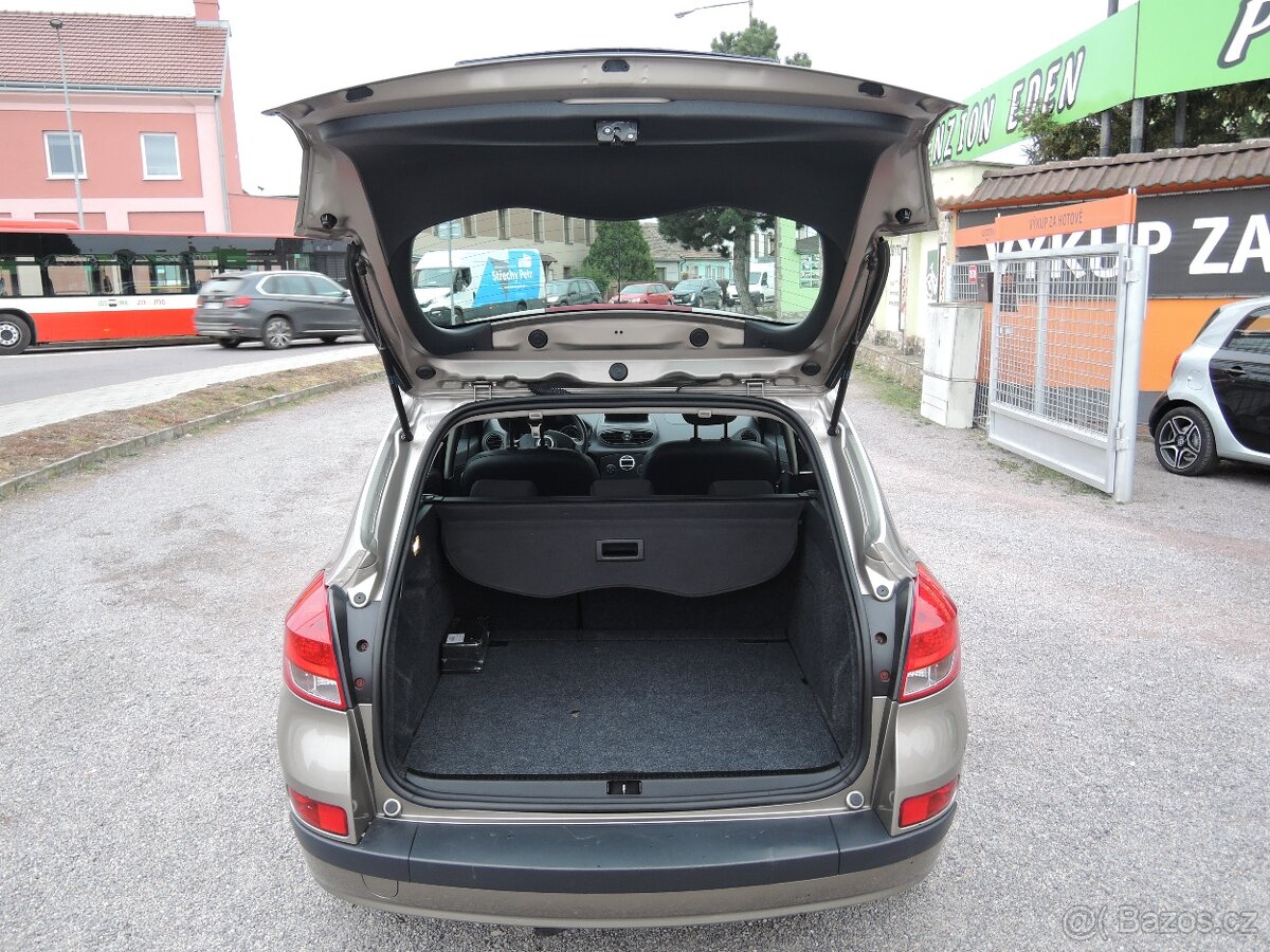 Renault Clio Grandtour 1,2 TCe Servis 2009 - 19
