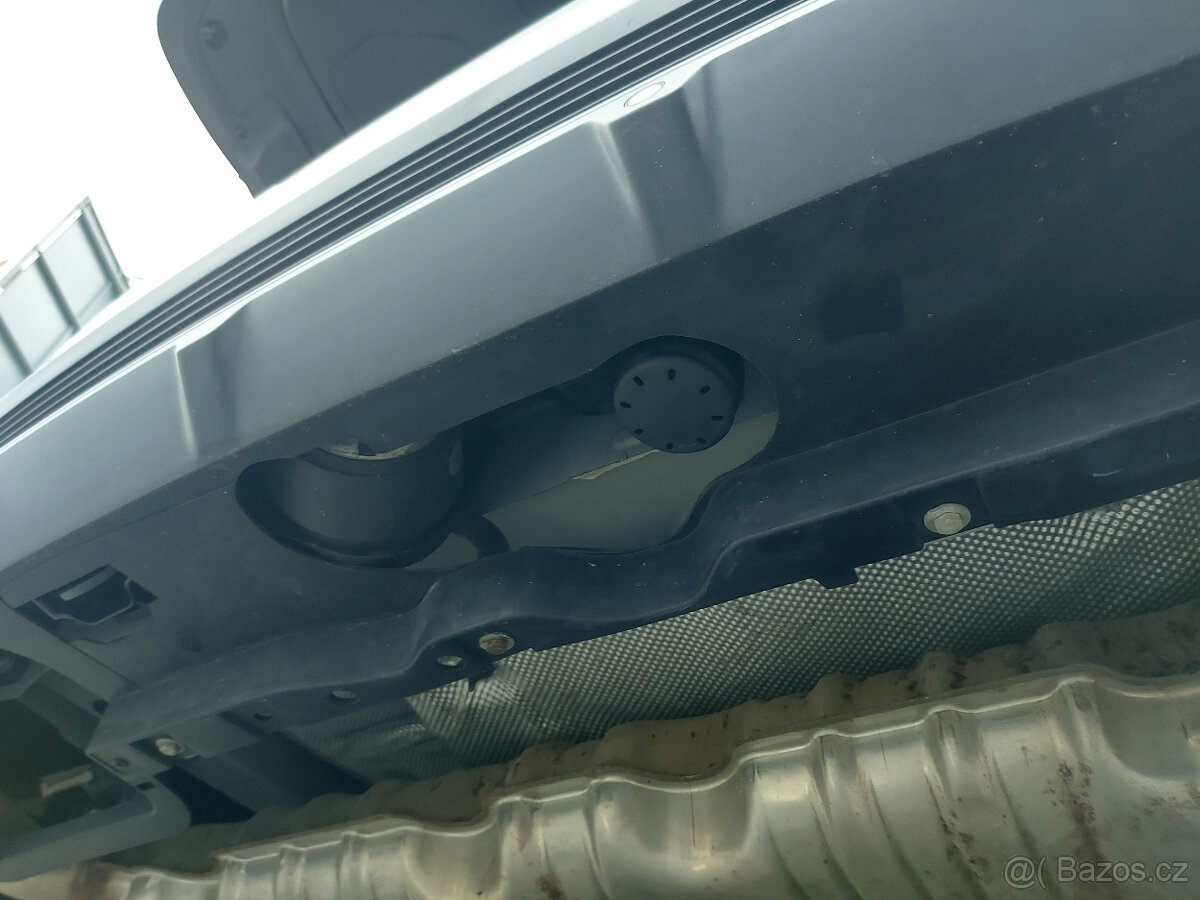 DS 7 Crossback 1,6/133kW/Performance/2022/ČR/ - 19