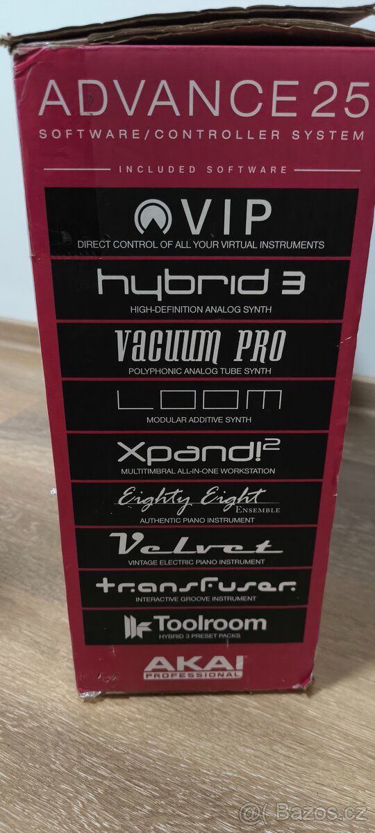 AKAI ADVANCE 25 - 19