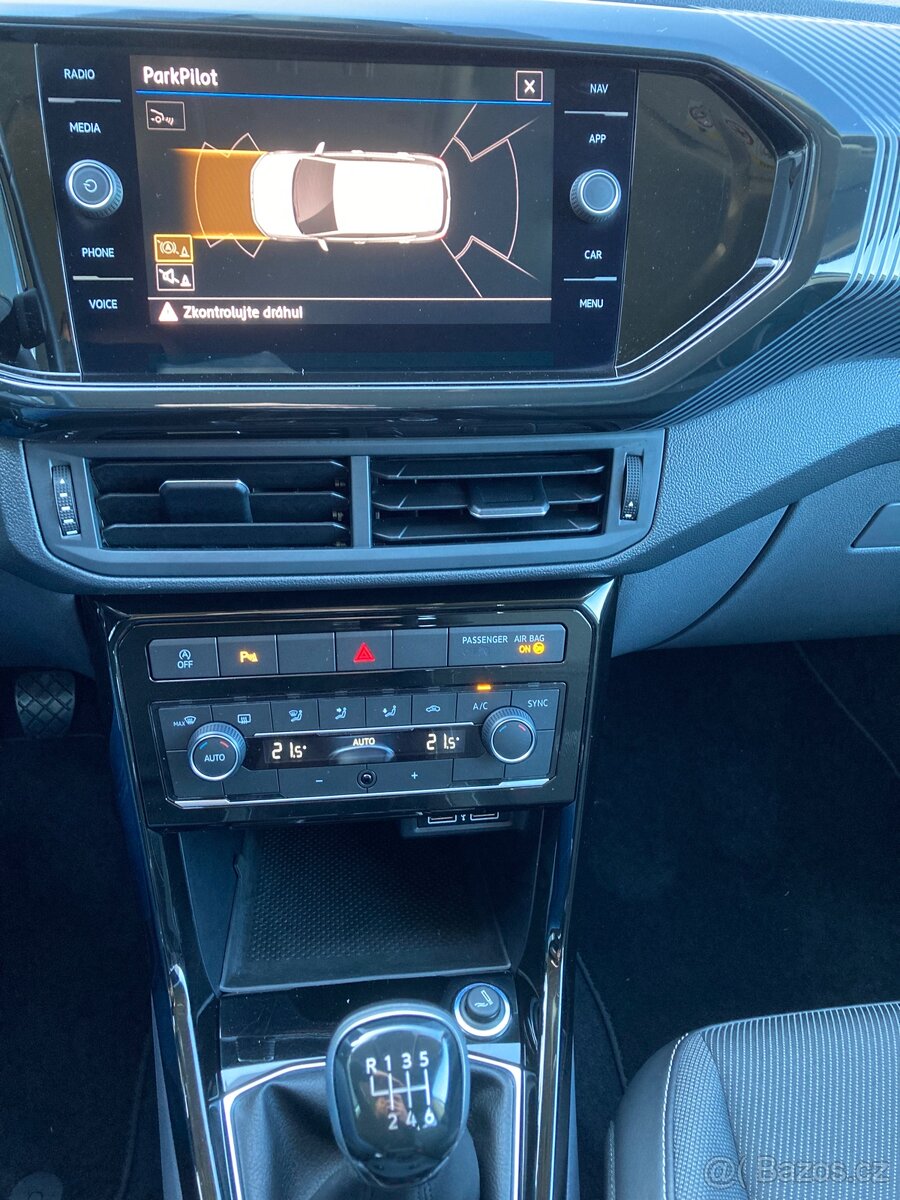 VW T-Cross 1,0 TSI Highline - původ ČR/ nehavarované - 19