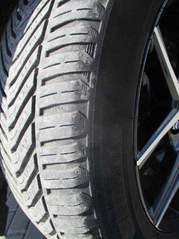 TOYOTA RAV4 2.5Hybrid 145 kW Executive e-CVT 12/2016 - 19