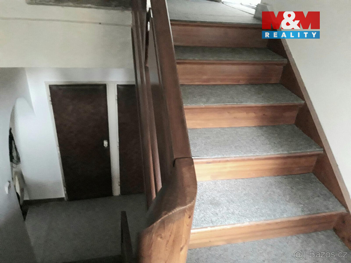 Pronájem rodinného domu 8+2, Ostrava, ul. Pustkovecká - 19