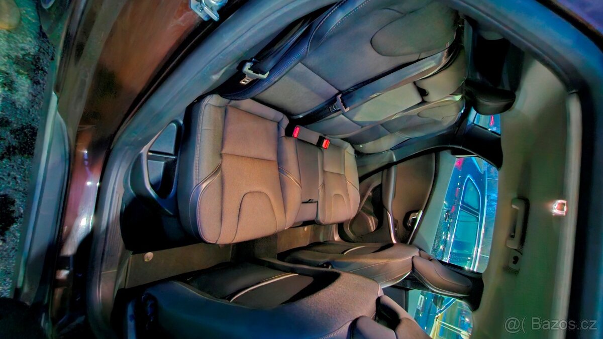 Volvo V40, CC D3 NEZ.TOPENÍ, bez adblue systému - 19