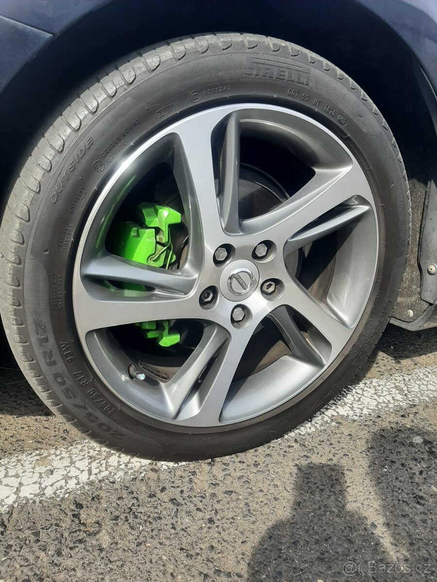 Volvo V40 D2 1.6.tdi 83 kw - 19