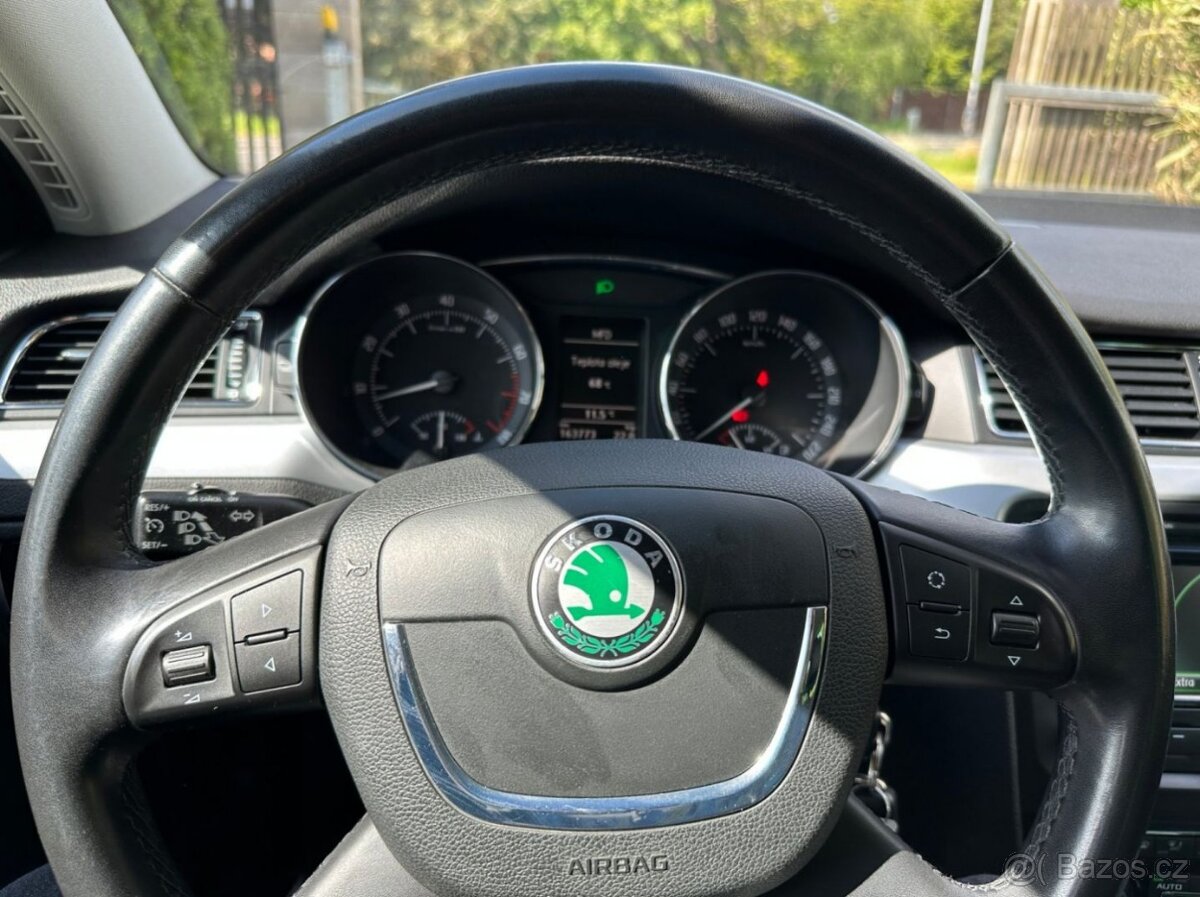 Na prodej Škoda Superb 1.4Tsi 92kw - 19