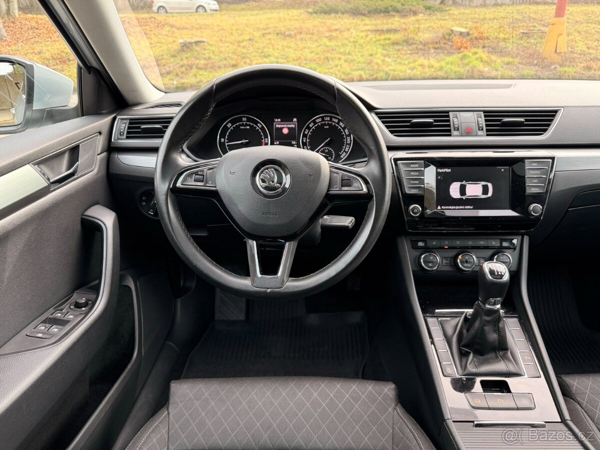 Škoda Superb 1,6 Ambient TDi 88 kW - 19