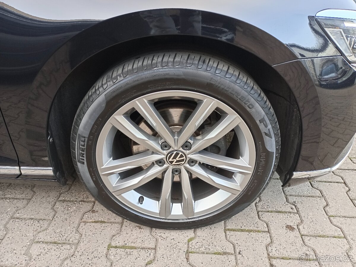 VW Passat B8 Variant Elegance TDI DSG - záruka Autodraft - 19