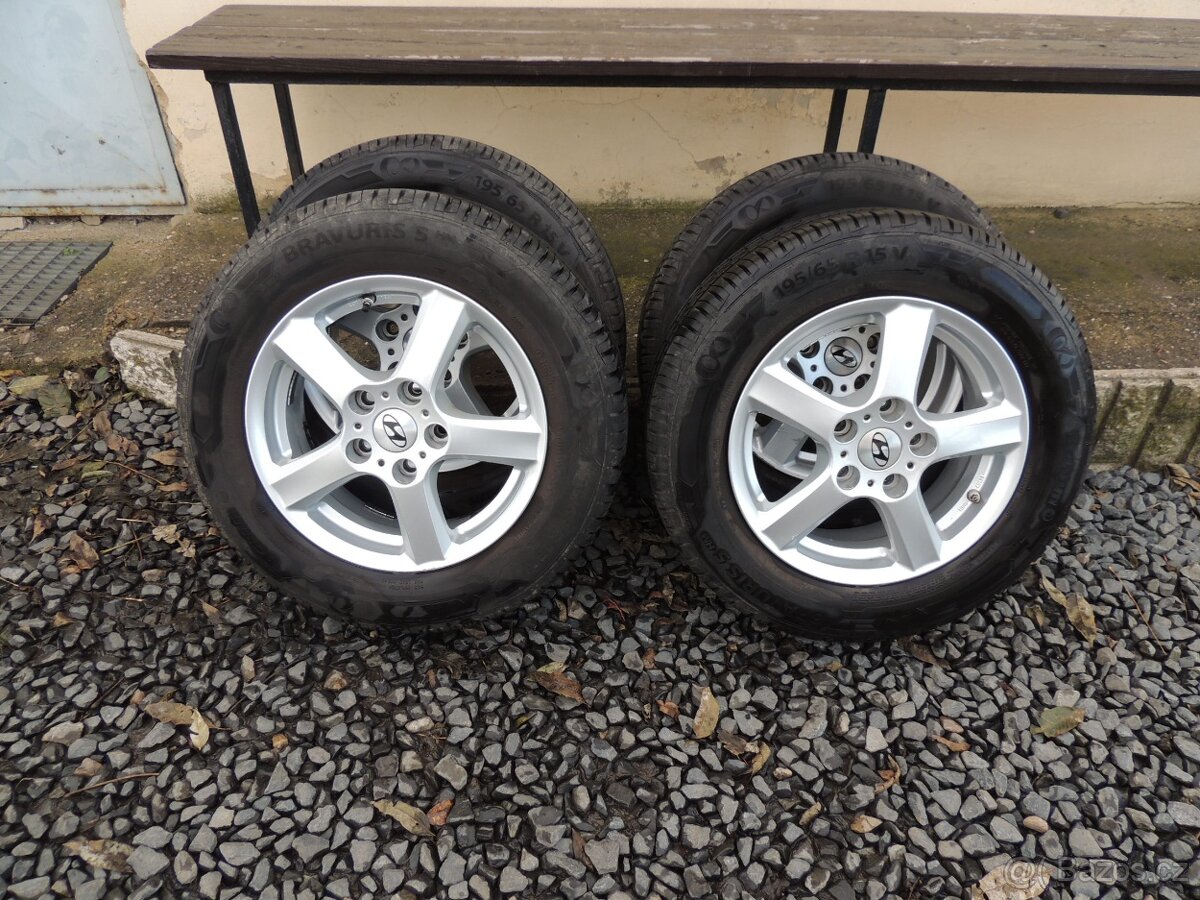 Hyundai ix20,1.4i,66kw,2016,ČR,1.majitel,78000km - 19