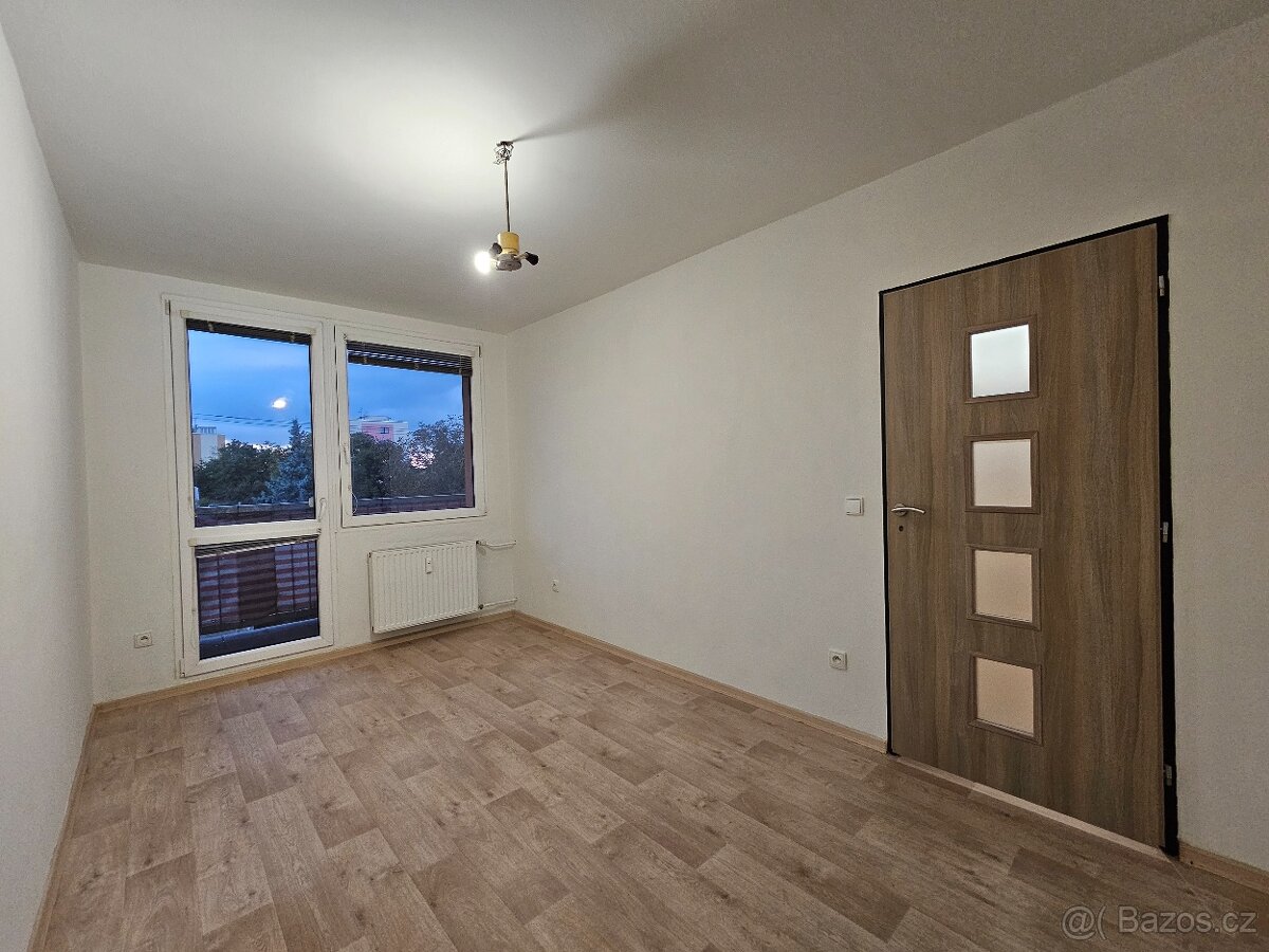 Pronájem bytu 3+1 s balkonem, Tyršova, Bělá pod Bezdězem - 19