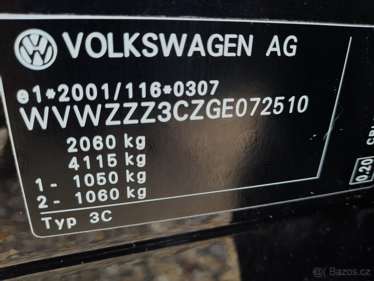 Volkswagen Passat 2.0TDi COMFORTLINE - SERVIS - 19