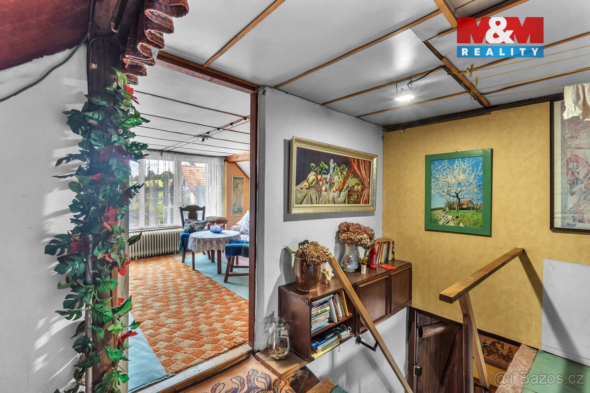 Prodej rodinného domu, 200 m², Třebihošť, Zvičina - 19